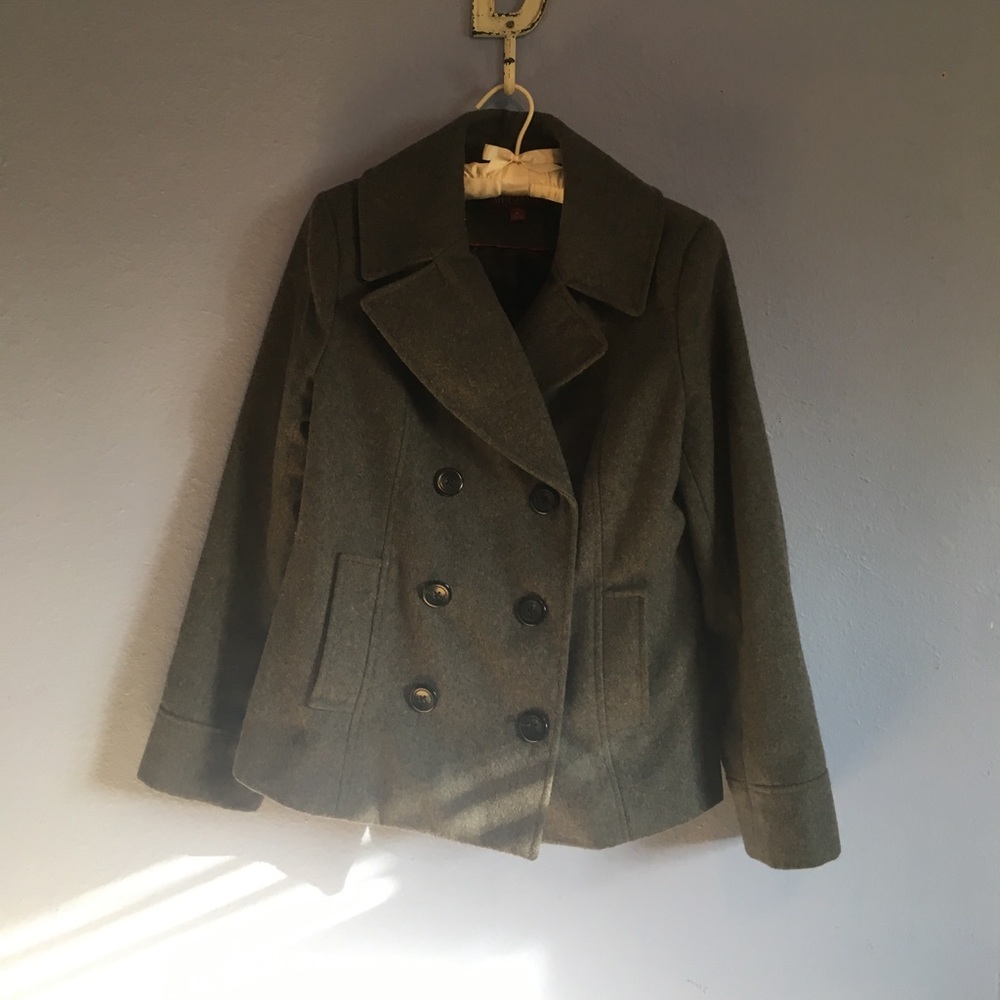 Cute gray  pea coat